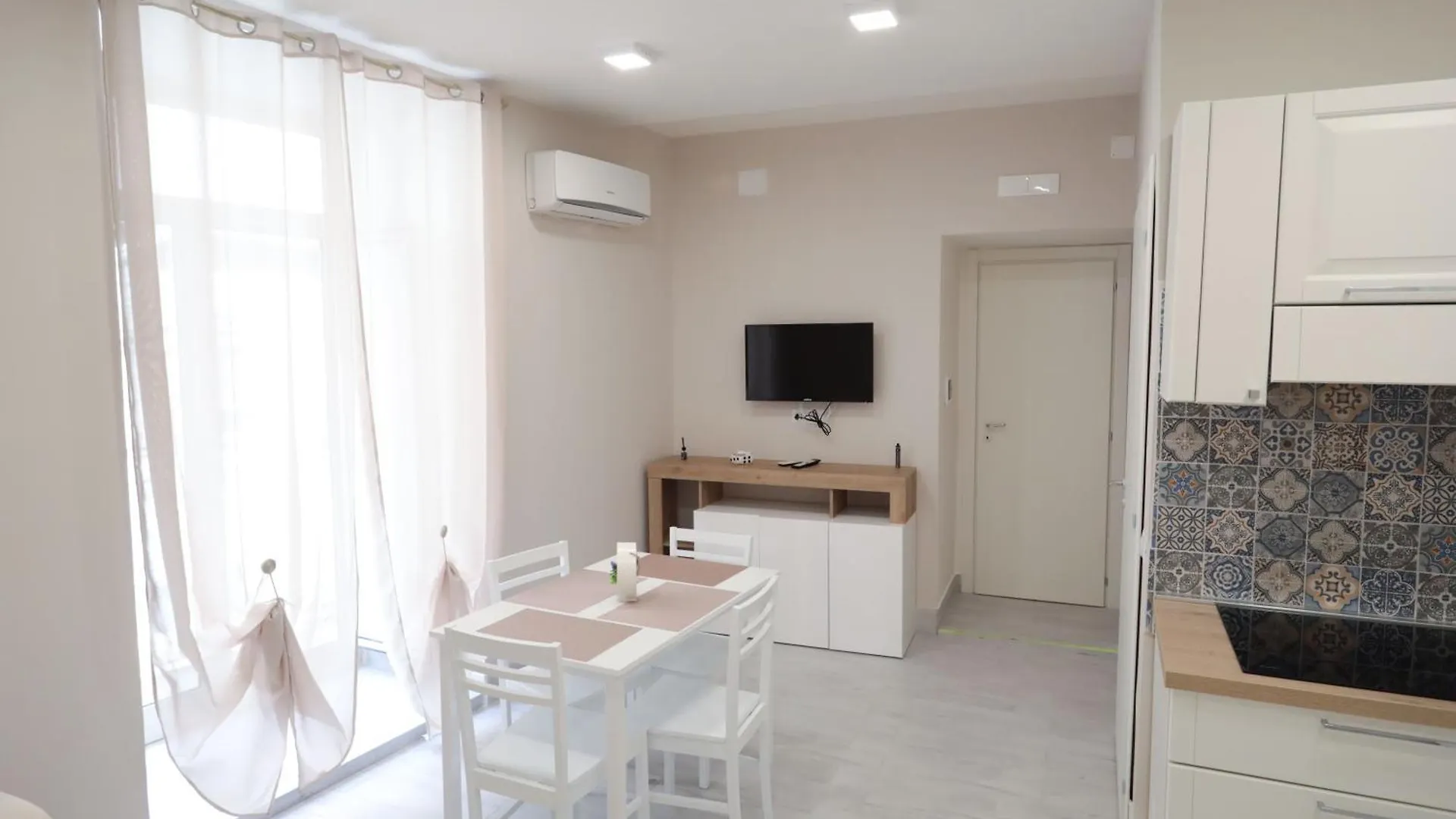 Residenza Esposito Ξενοδοχείο Νάπολη