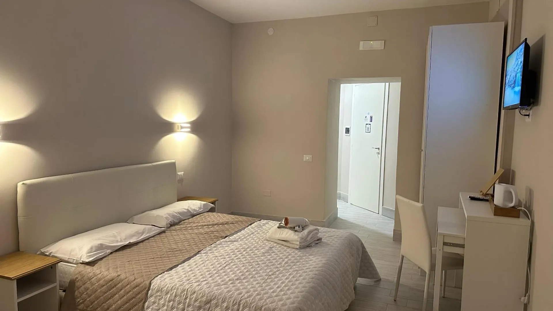 ホテル Residenza Esposito ナポリ